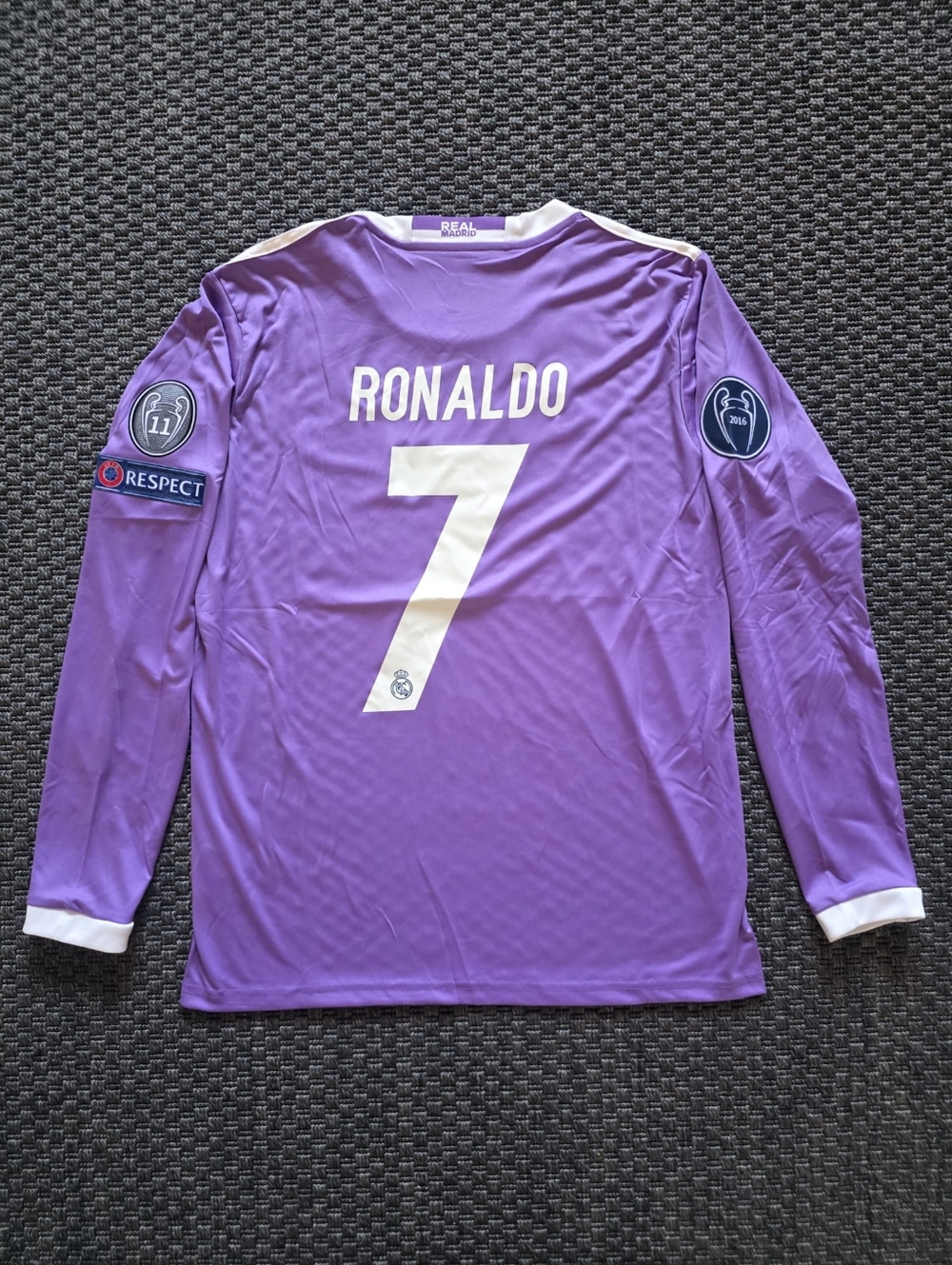 Real Madrid Away Cristiano Ronaldo 7 Retro Jersey 2018